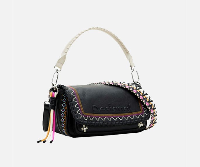Desigual.