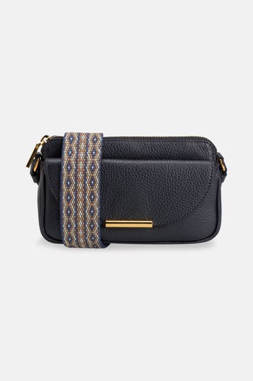 COCCINELLE - Umhängetasche 'Primrose' navy