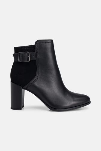 CLARKS Leder-Stiefeletten 'Freva85' schwarz