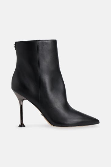 GUESS Stiefeletten 'Travis' schwarz