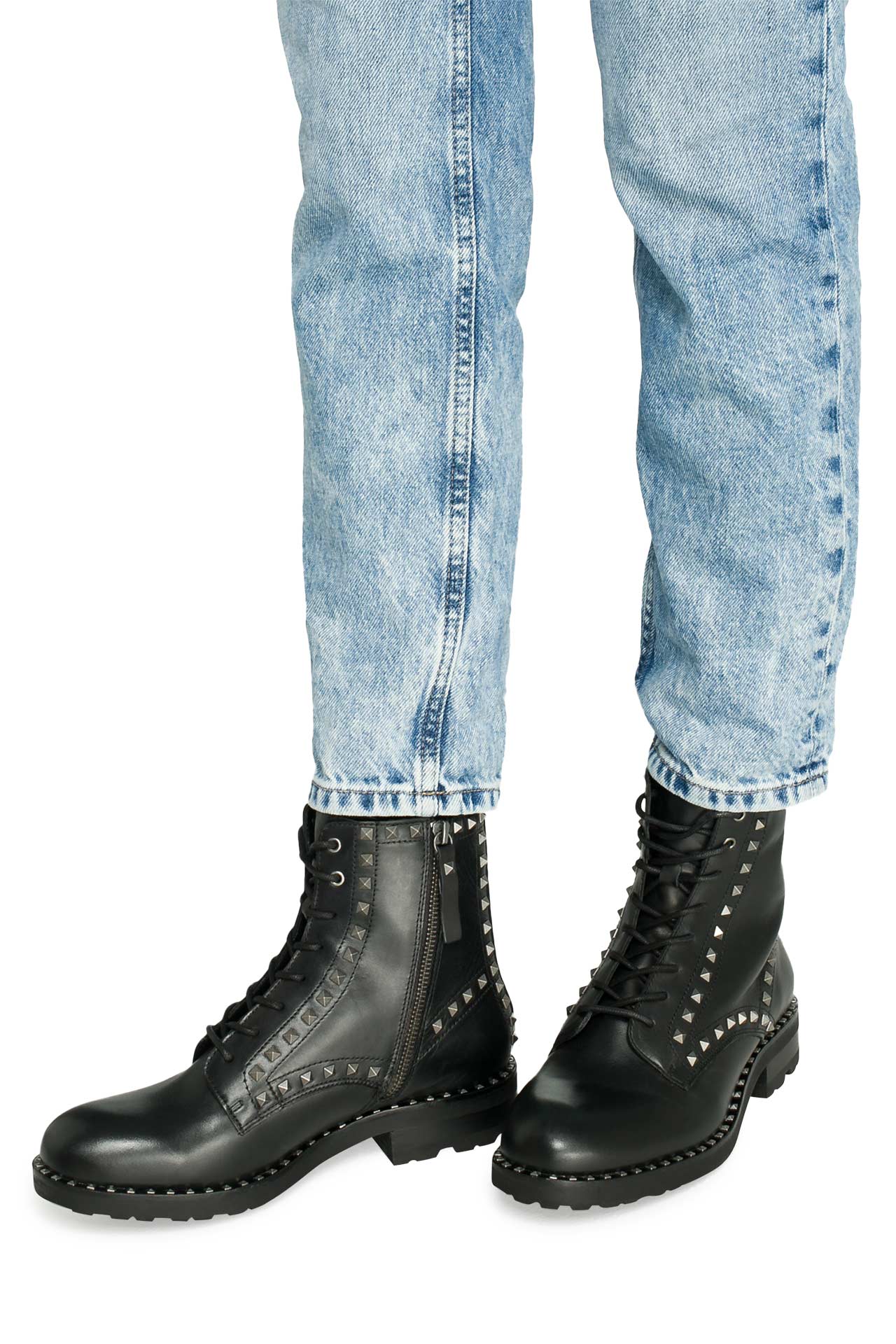 Ash hotsell wolf boots