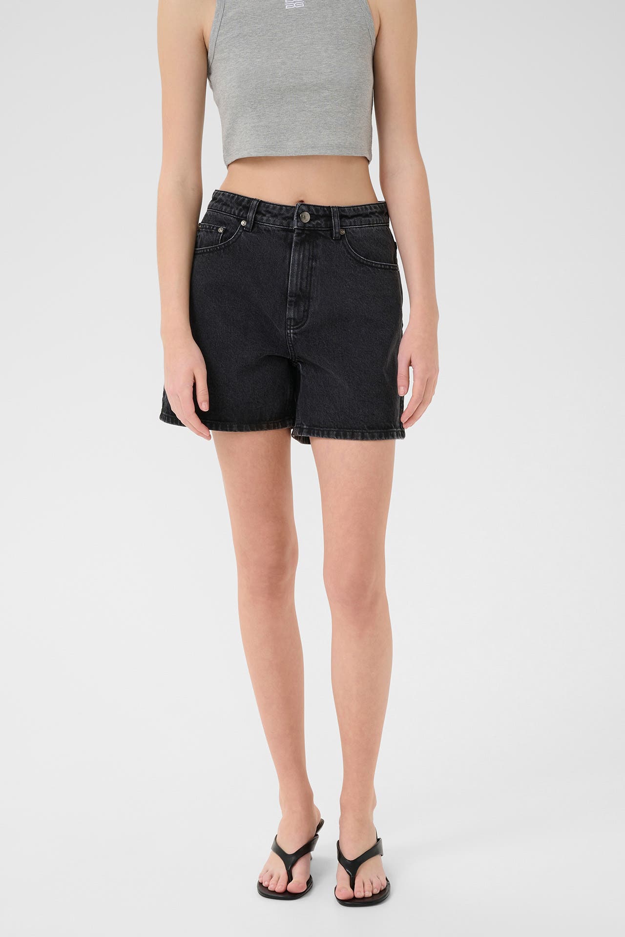 GESTUZ Jeansshorts schwarz, Bild 1