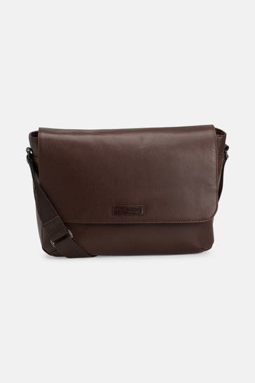 STRELLSON Umhängetasche 'Hatton Anuk' braun