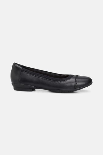CLARKS Leder-Ballerinas 'Sara Bay' schwarz