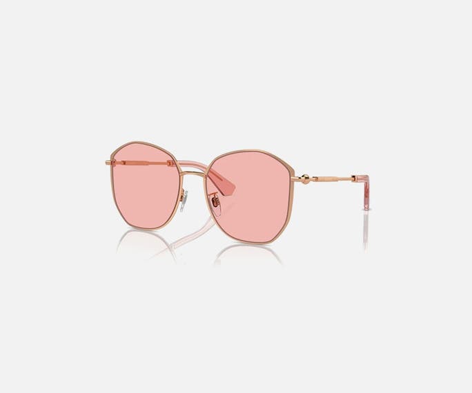 Sunglass Hut