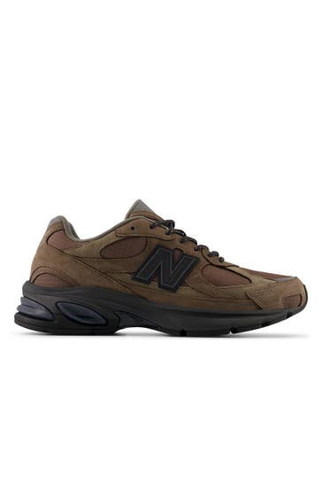 NEW BALANCE Sneaker '2010' braun