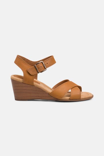 CLARKS Wedges 'Emmalae Iris' camel