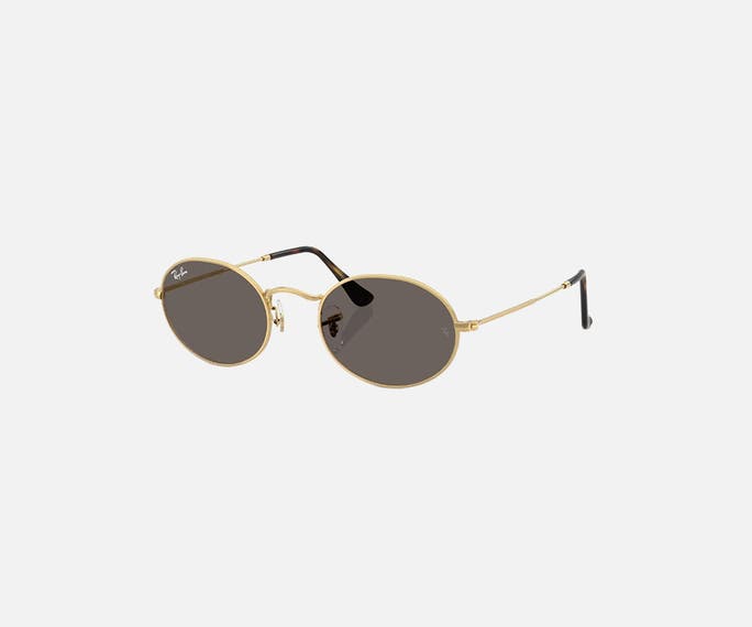 Sunglass Hut & Oakley Sample Sale