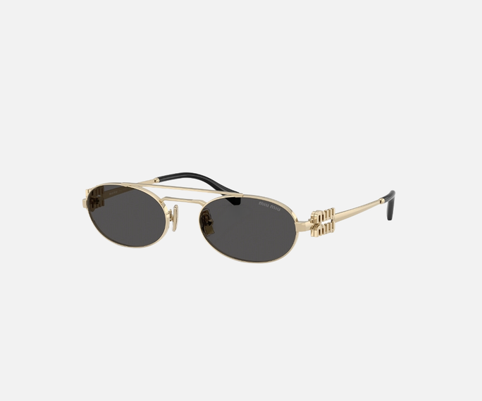 SUNGLASS HUT