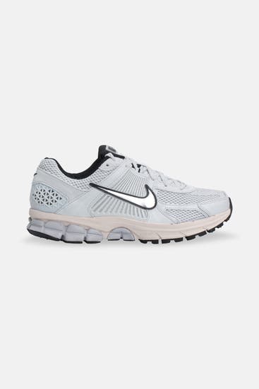 NIKE - Sneaker 'Zoom Vomero 5' hellblau