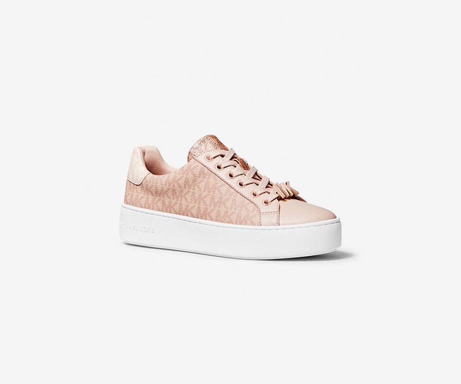 Autres offres de la marque Michael Kors 230127-michael-kors-angebote-900x750px-3.jpg