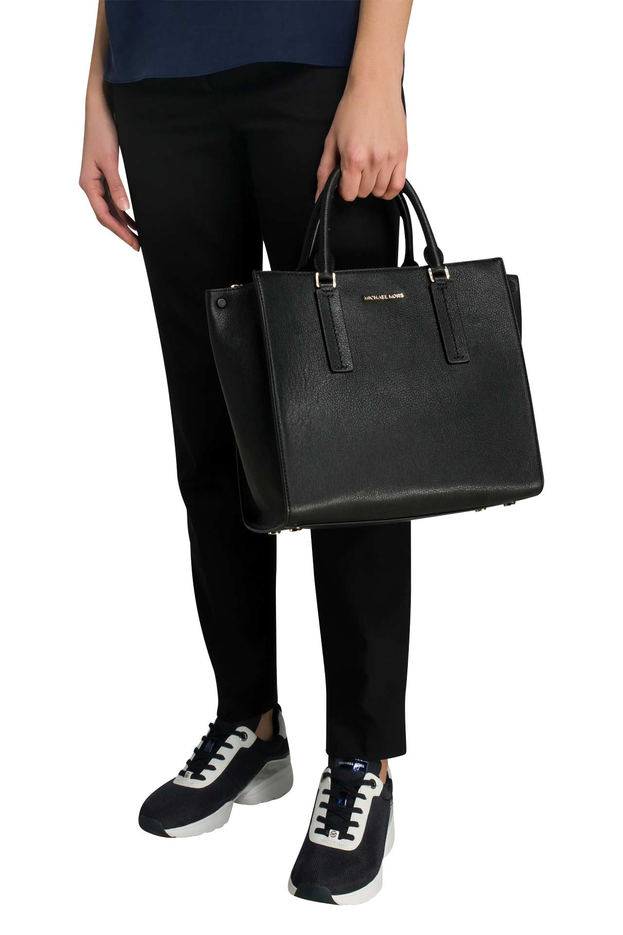 Alessa michael sales kors