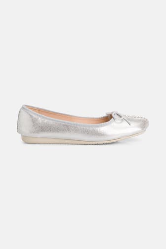 CLARKS Ballerinas 'Freckle Ice' silber