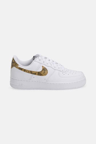 NIKE Sneaker 'Air Force 1 Low Retro' weiß