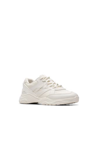 CLARKS Sneaker 'Feather Pace' weiß