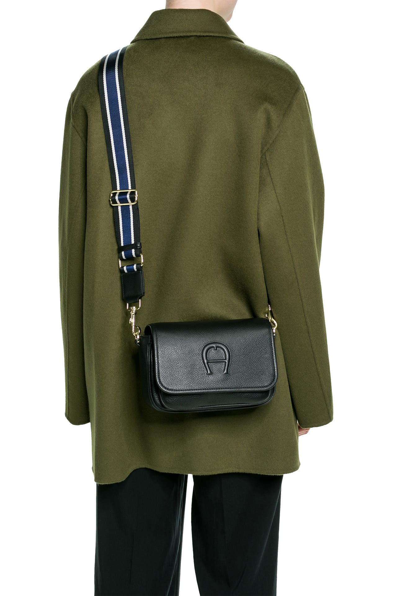 AIGNER Umhängetasche 'Nora' schwarz » günstig online kaufen | Outletcity