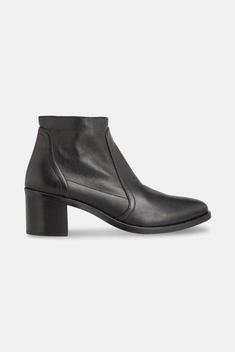 DONNA CAROLINA Ankle Boots 'Dewi' schwarz