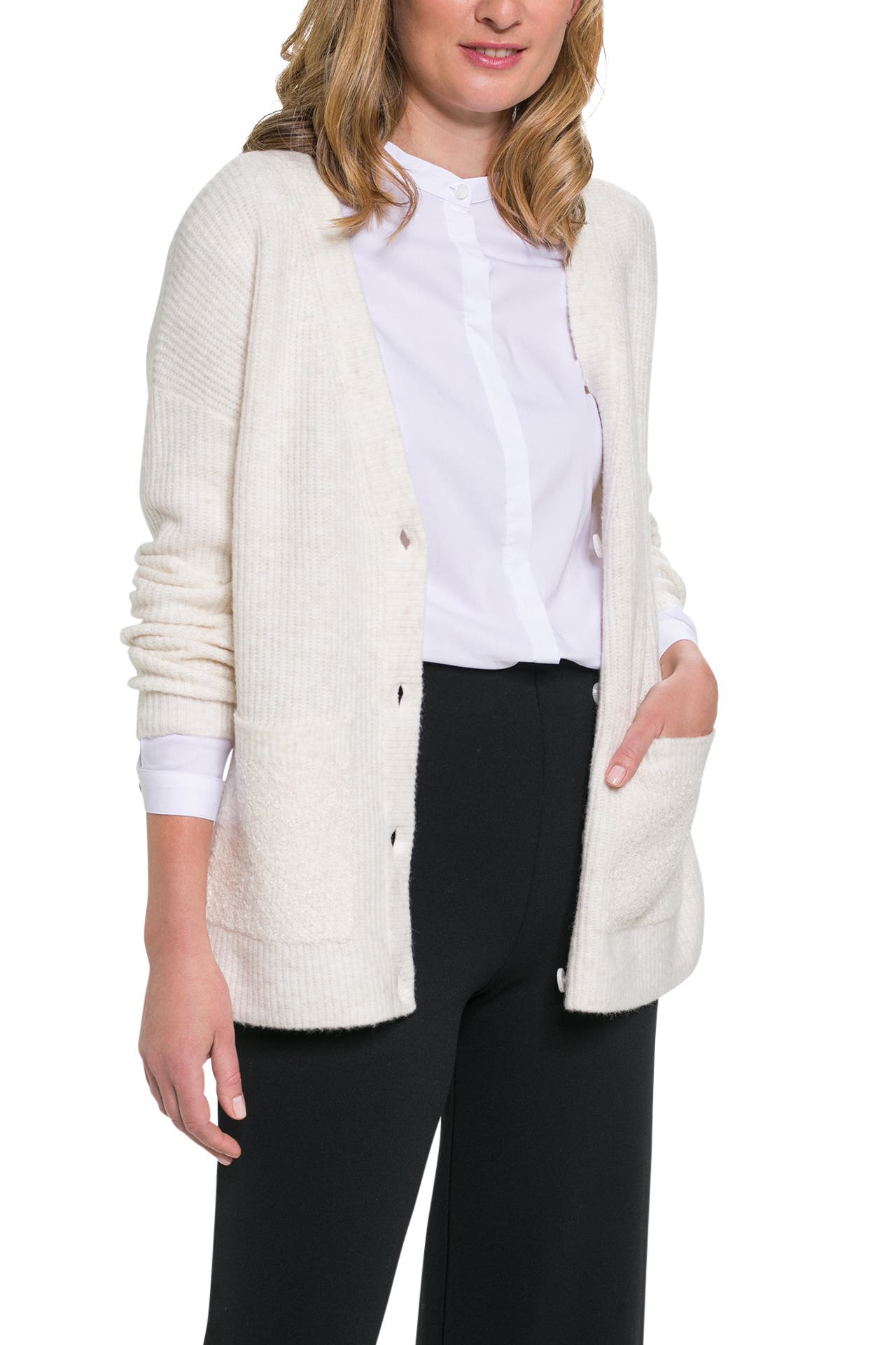 CARTOON Strickjacke ecru, Bild 1