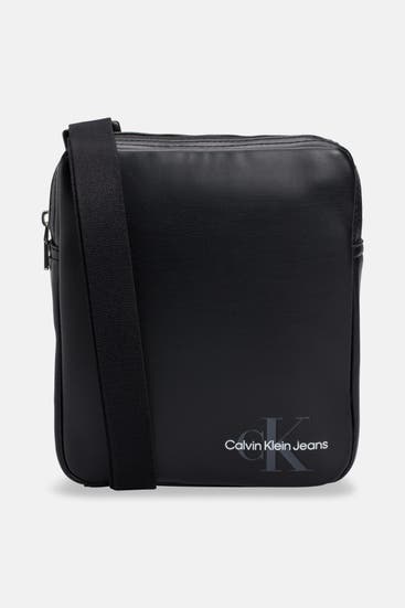 CALVIN KLEIN - Umhängetasche schwarz