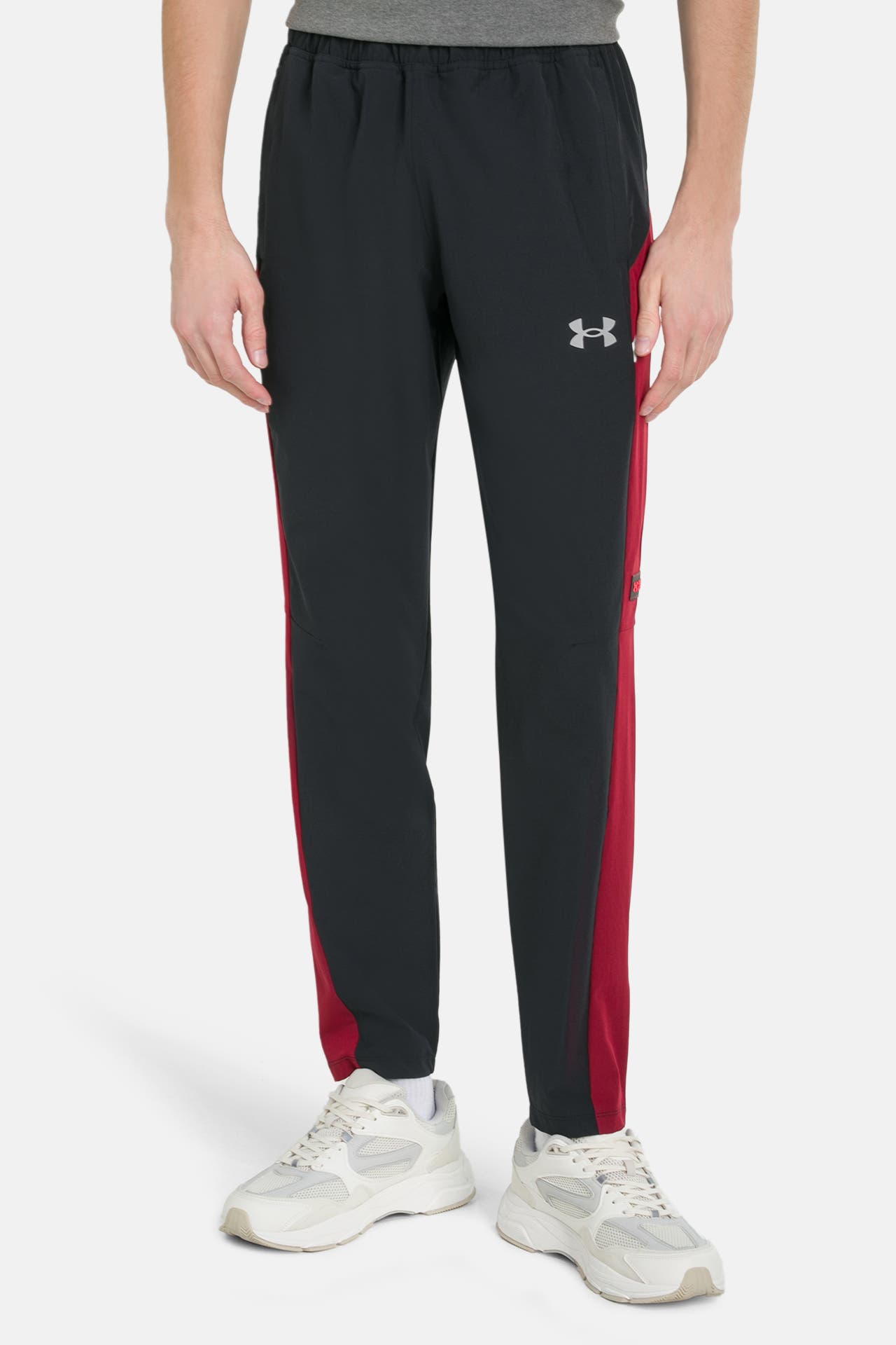 UNDER ARMOUR Trainingshose mehrfarbig, Bild 1