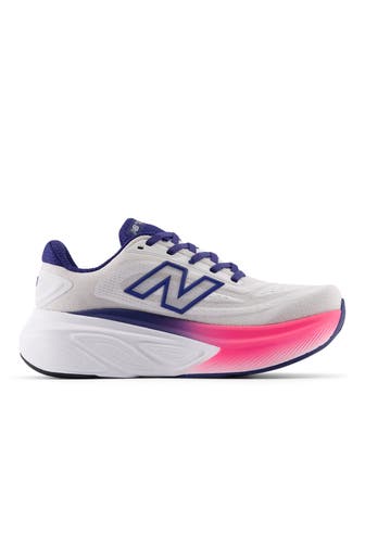 NEW BALANCE Laufschuhe 'More v6' mehrfarbig slim fit
