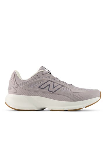 NEW BALANCE Trainingsschuhe 'Catalyst' slim fit