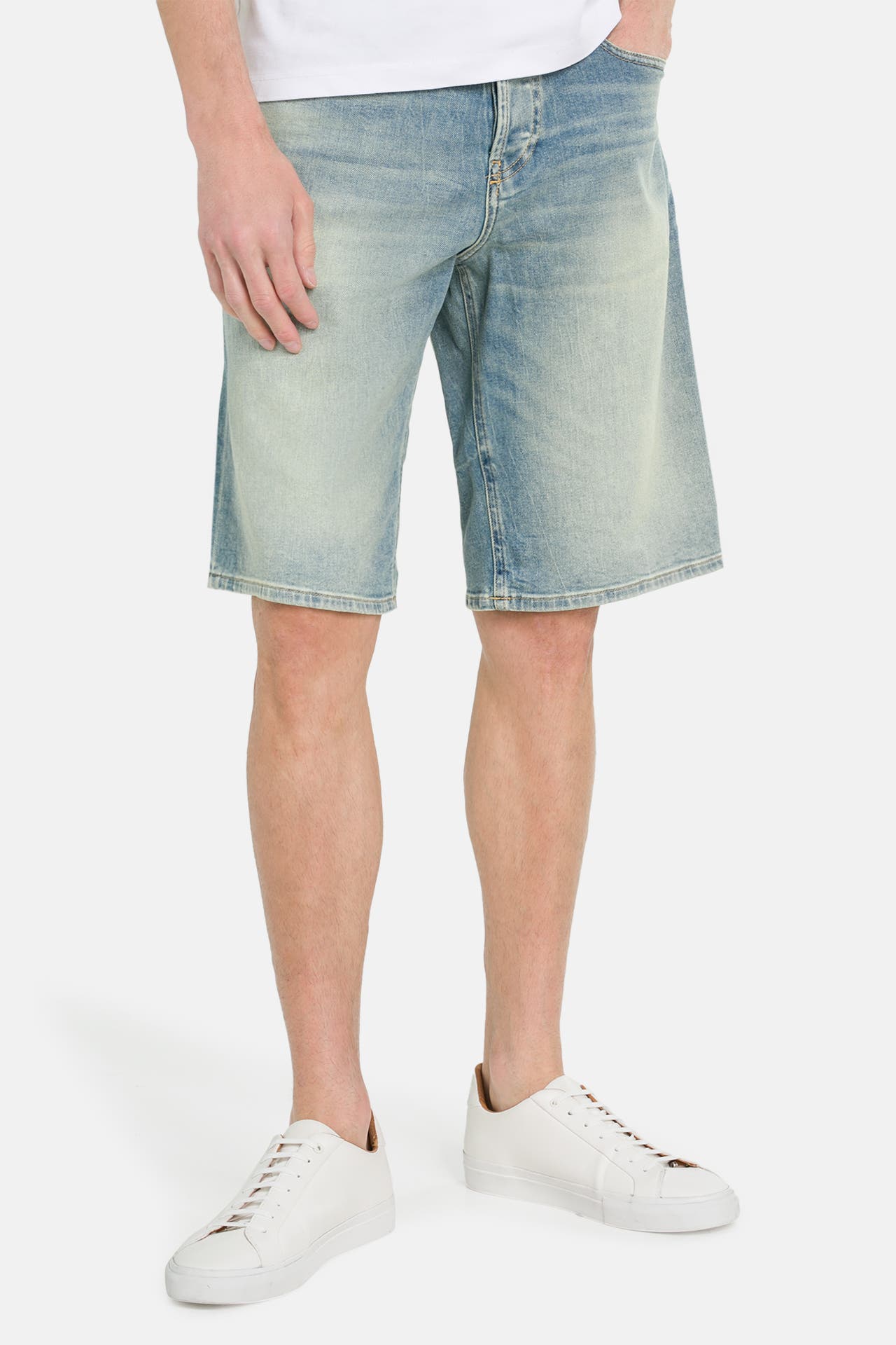 DIESEL Jeansshorts 'D-Mauki' straight, Bild 1