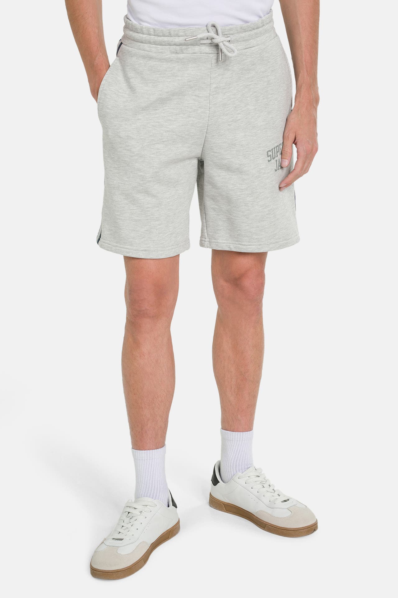 SUPERDRY Sweatshorts hellgrau, Bild 1
