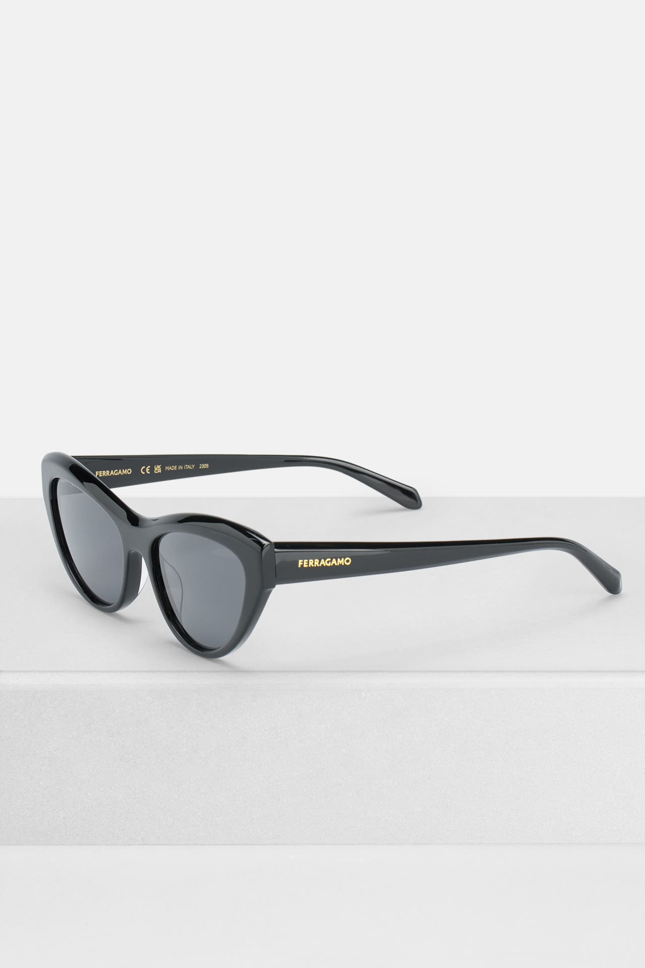 FERRAGAMO Sonnenbrille schwarz, Bild 1