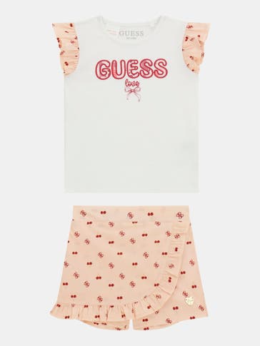 GUESS Set: T-Shirt und Shorts