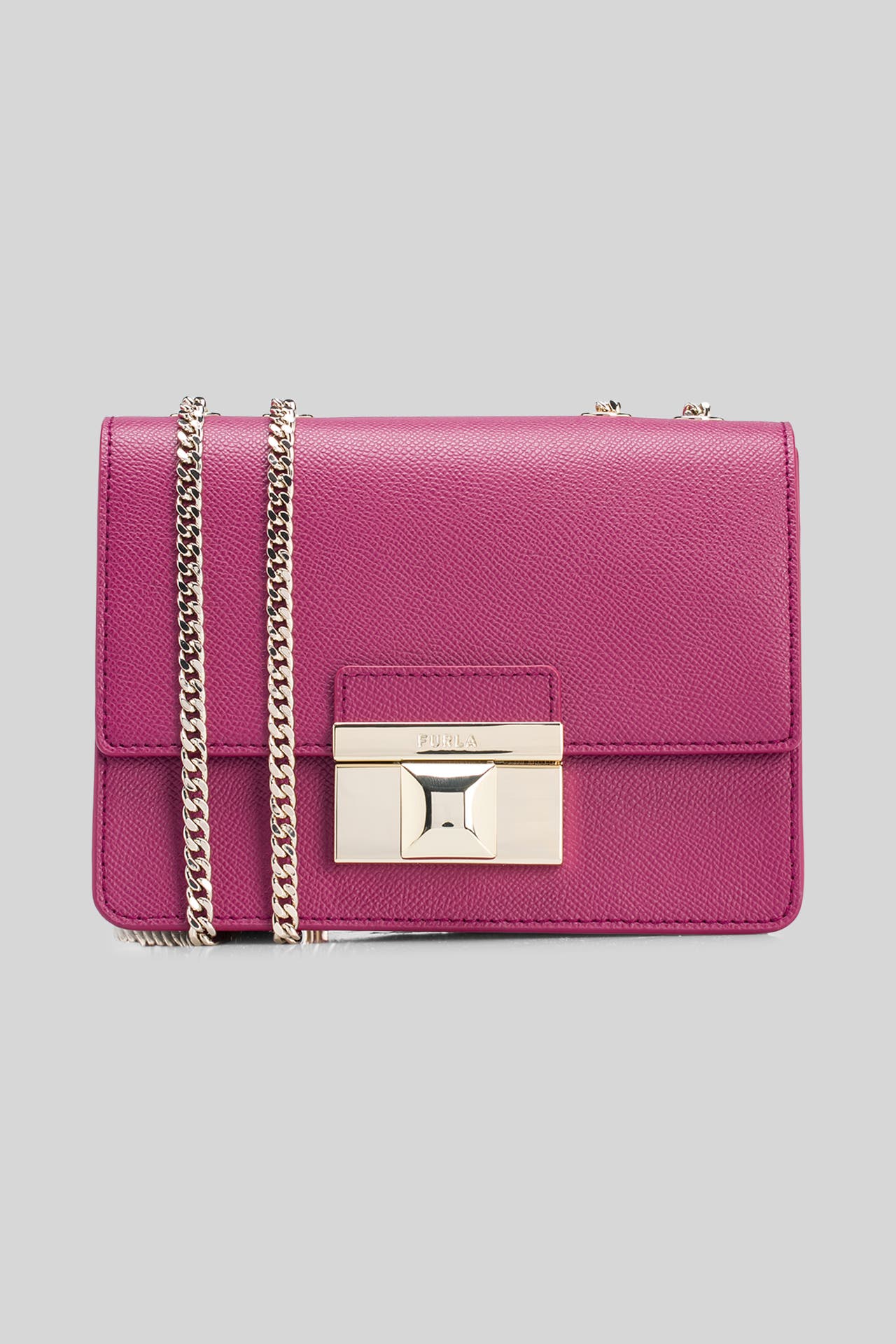 FURLA Schultertasche 'Venere' beere, Bild 1