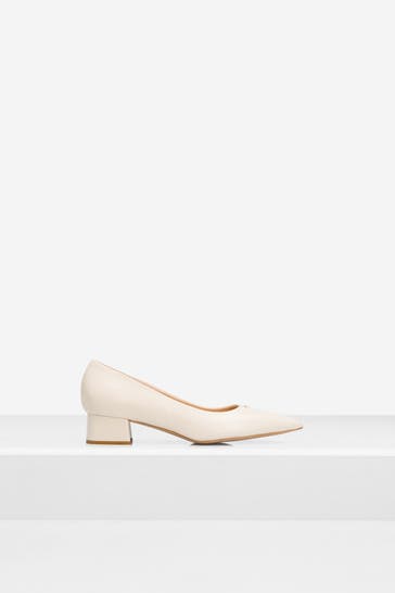 AIGNER Pumps 'Peggy' ecru