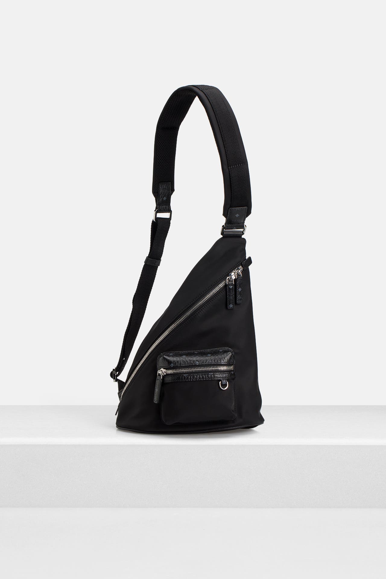 MCM Bauchtasche schwarz, Bild 1
