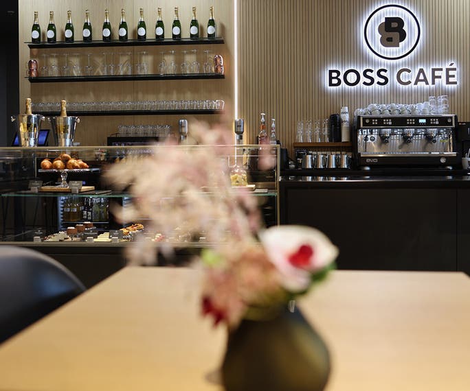 BOSS Café