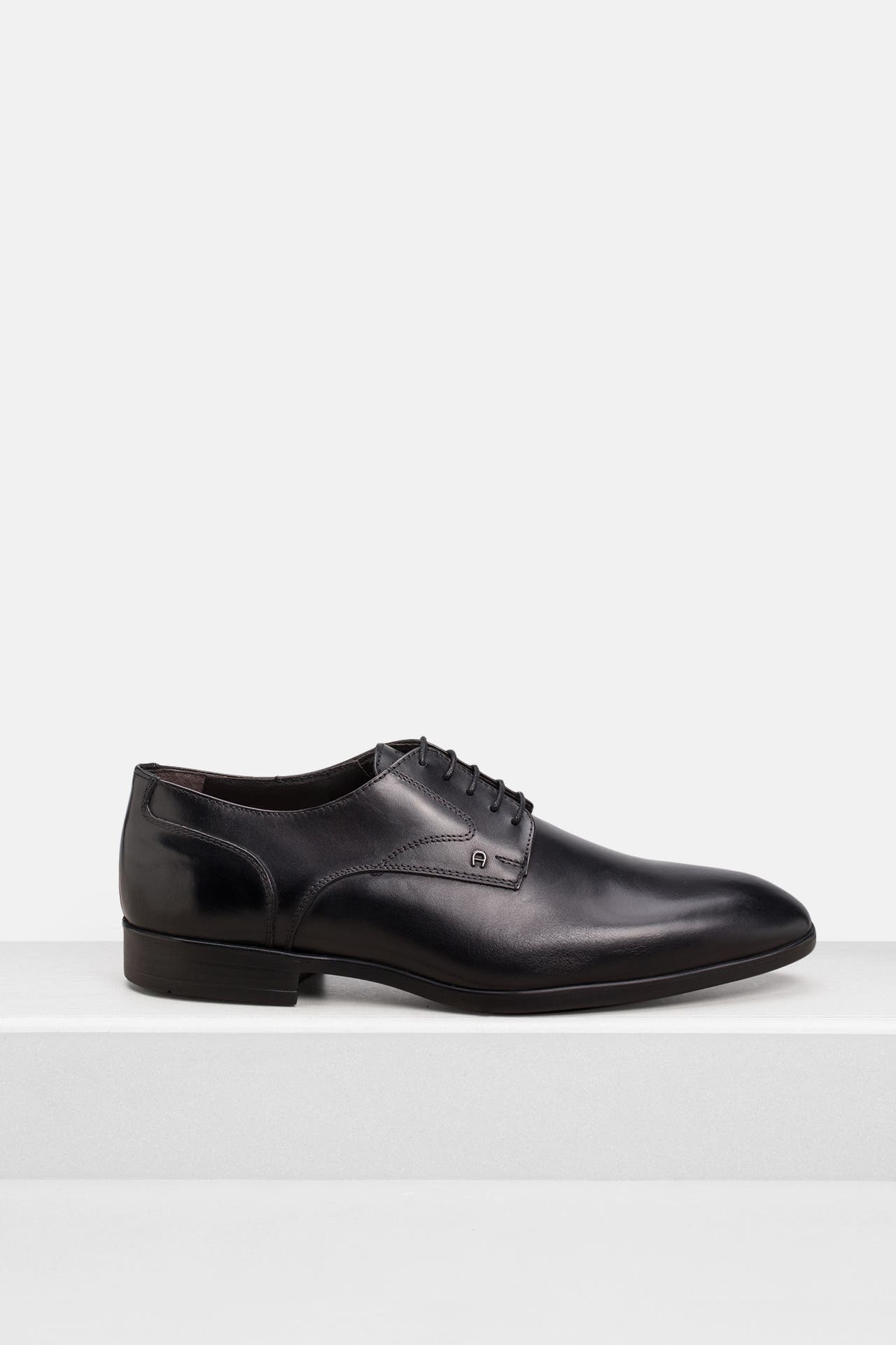 AIGNER Derbys 'Patrick' schwarz, Bild 1