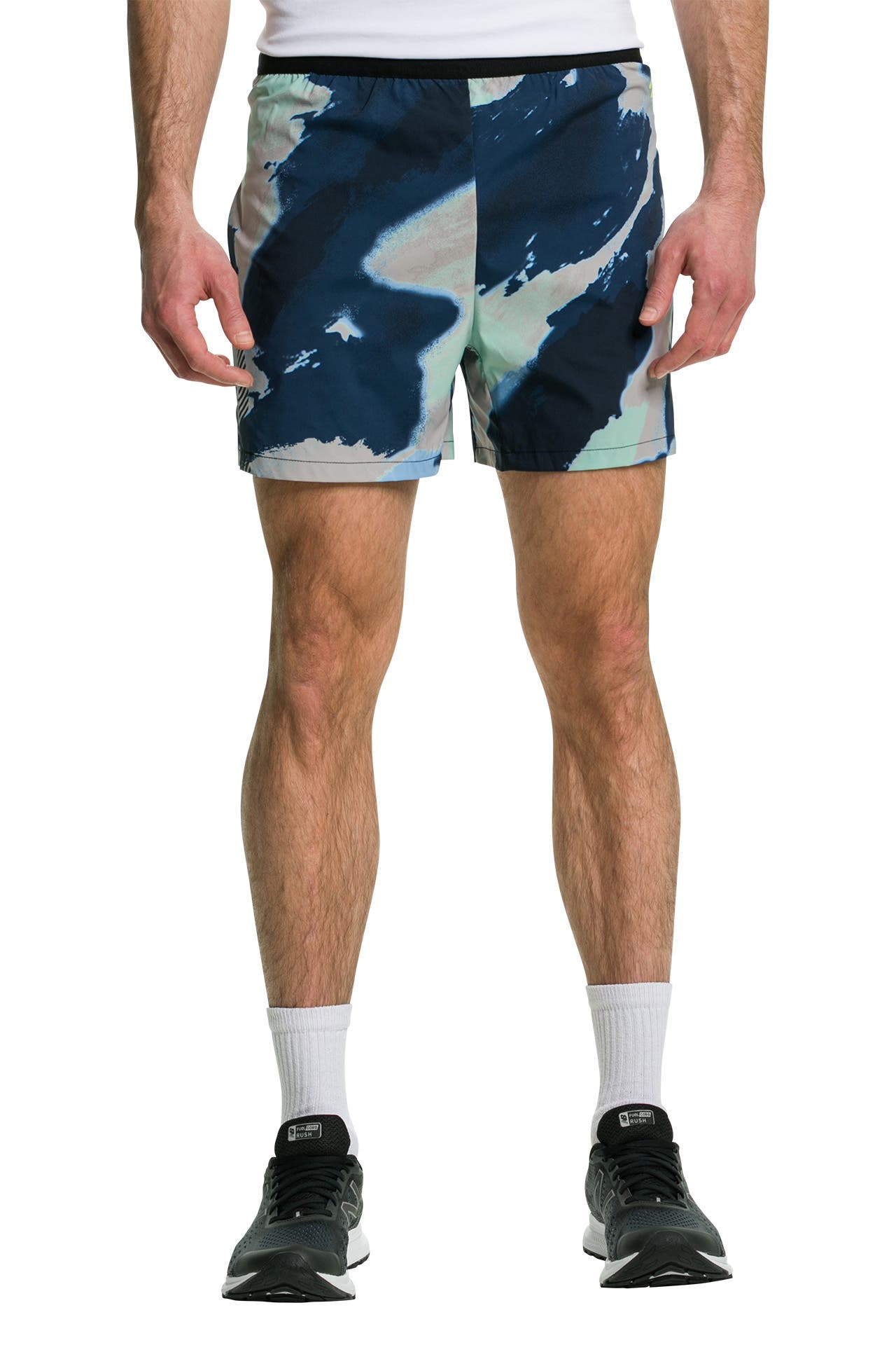SUPERDRY Shorts gemustert, Bild 1