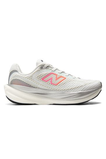 NEW BALANCE Laufschuhe 'W1080' mehrfarbig