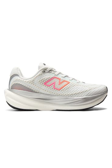 NEW BALANCE - Laufschuhe 'W1080' mehrfarbig