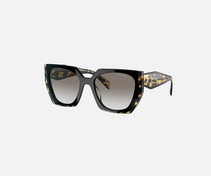 Sunglass Hut
