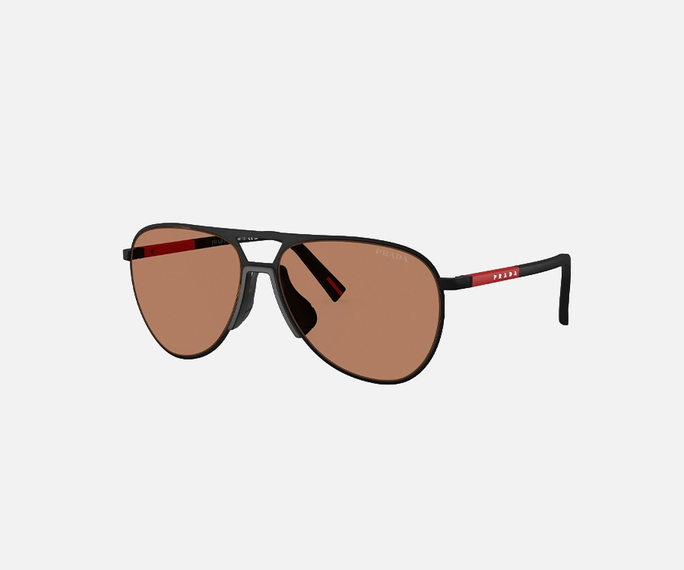 SUNGLASS HUT
