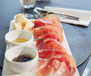 品牌其他优惠 Bollicine Champagne Bar 221103-bollicine-angebote-300x250px.jpg