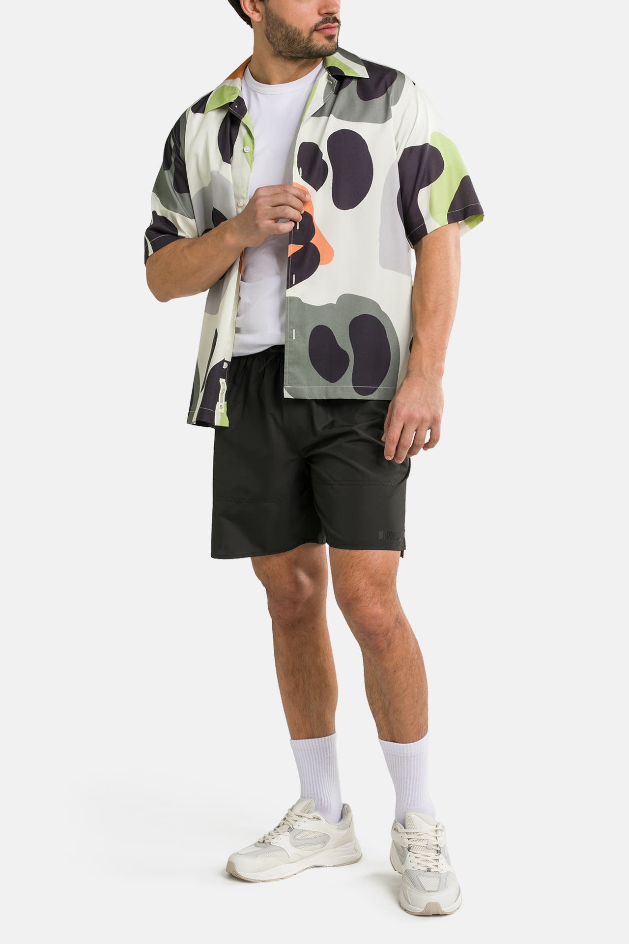 WOODBIRD Funktions-Shorts schwarz, Bild 1