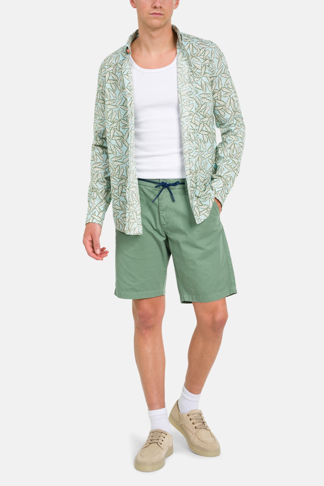 NEW ZEALAND AUCKLAND Chino-Shorts 'Forest' jade, Bild 1
