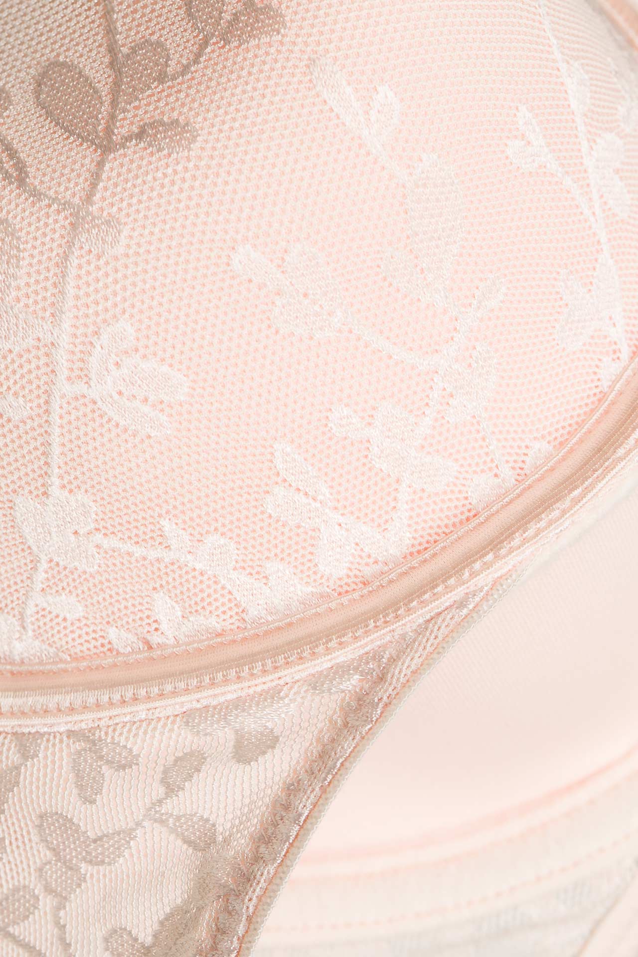 Triumph Damen-BH Body Make-Up Blossom – Mit Bügel, Leichter Polsterung, überkreuzbaren Trägern