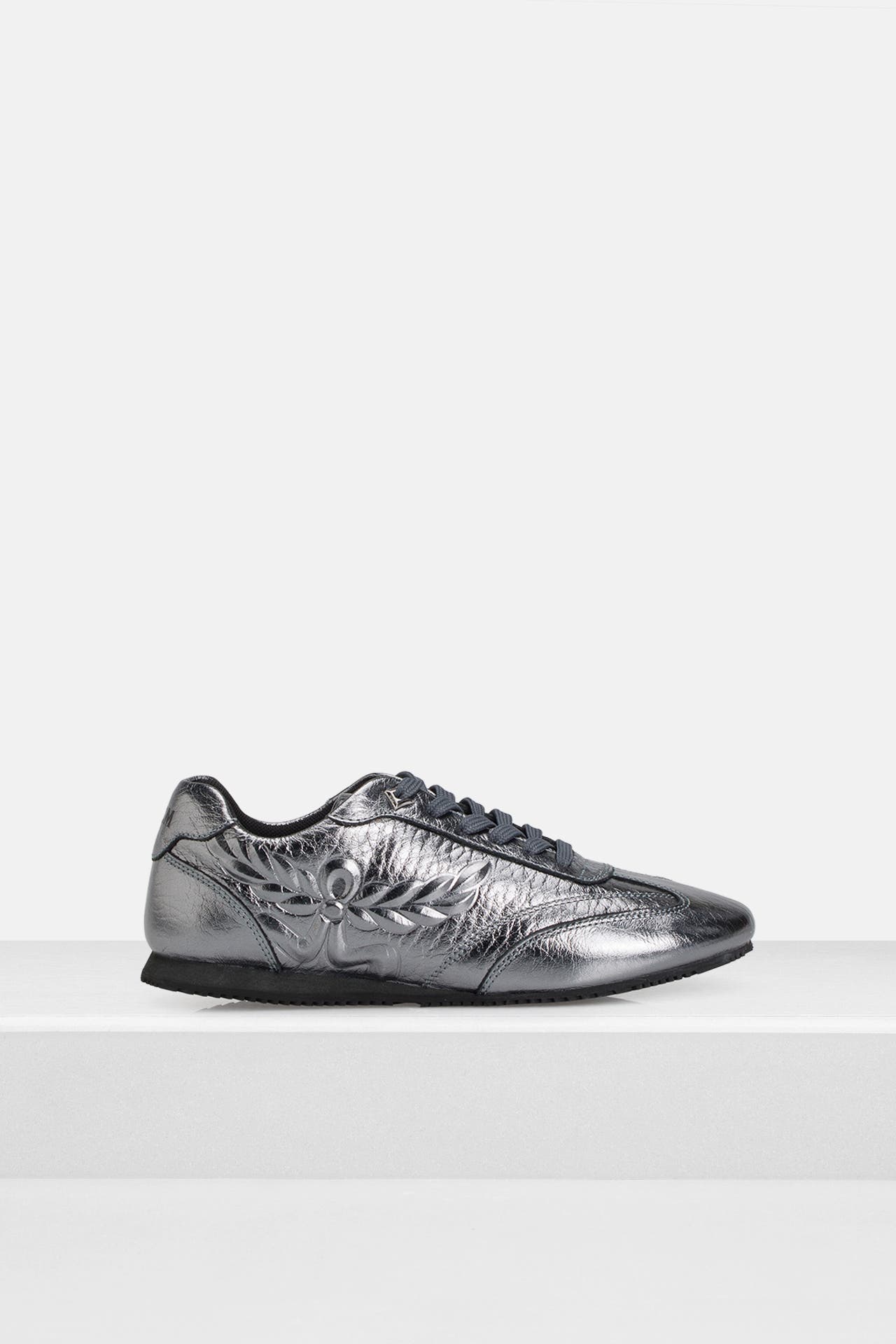 MCM Sneaker 'Federlite' silber, Bild 1
