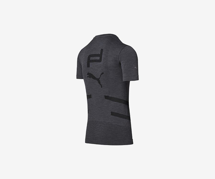 Autres offres de la marque Porsche Design 230130-porsche-design-angebote-900x750px_08.jpg