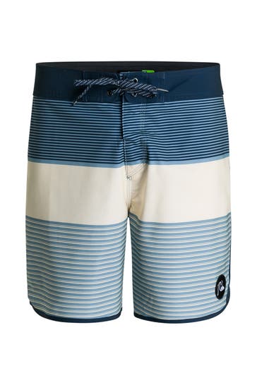 QUIKSILVER Boardshorts mehrfarbig