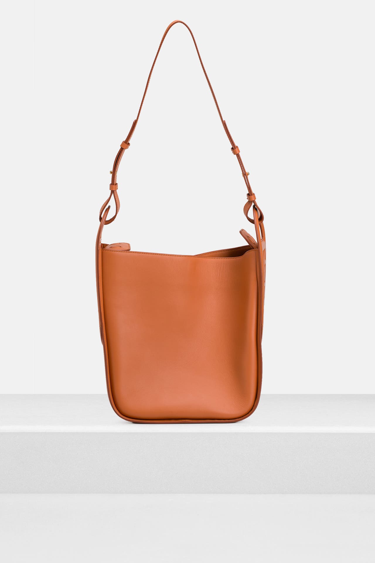 MCM Schultertasche cognac, Bild 1
