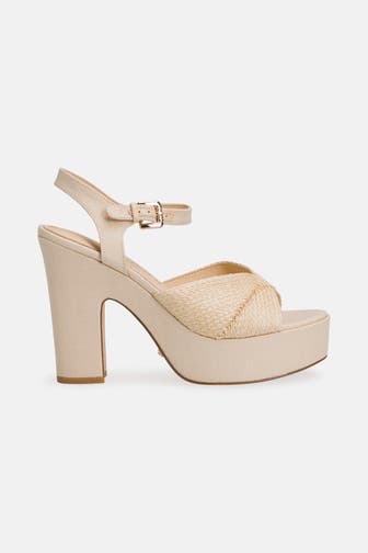 GUESS Sandalen beige