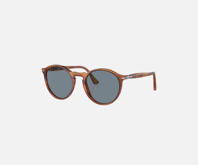 Sunglass Hut
